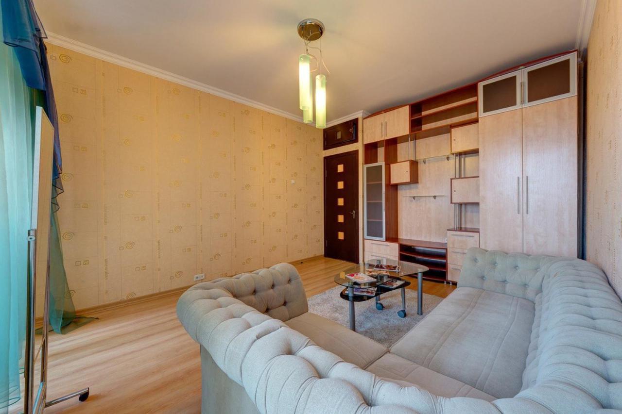 Apartments With Three Rooms On Shevchenko Blvd Киев Экстерьер фото