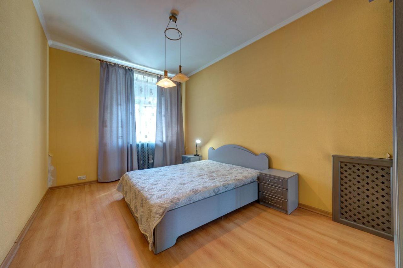 Apartments With Three Rooms On Shevchenko Blvd Киев Экстерьер фото